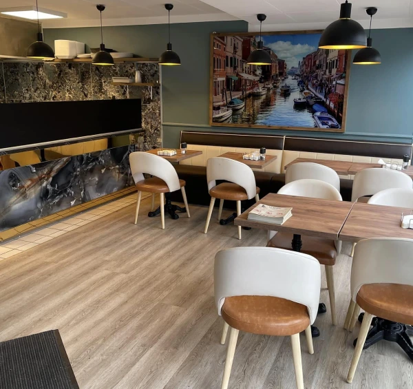 Venedig Pizza Hedehusene photo outside